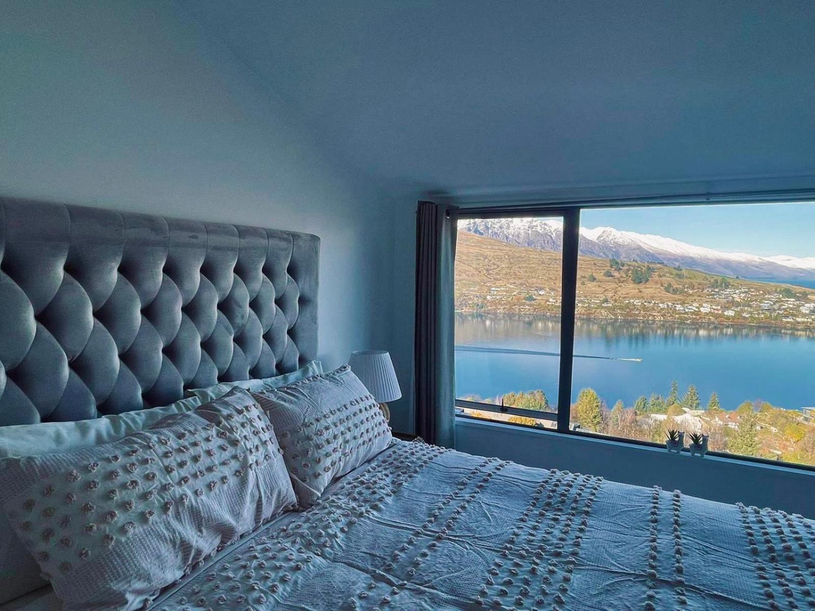 Ming'S Lakeside Goldleaf Suites Queenstown Buitenkant foto